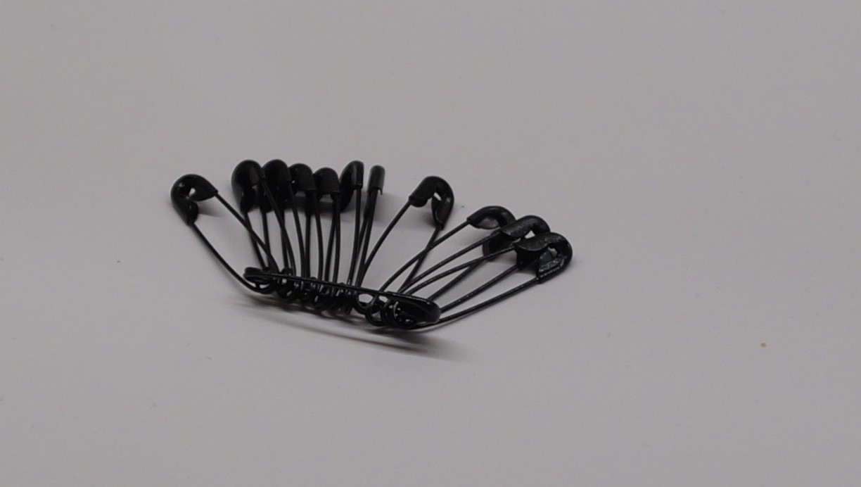 Agrafki Klasyczne Czarne 18mm #000 BLACK_2 a_1728szt